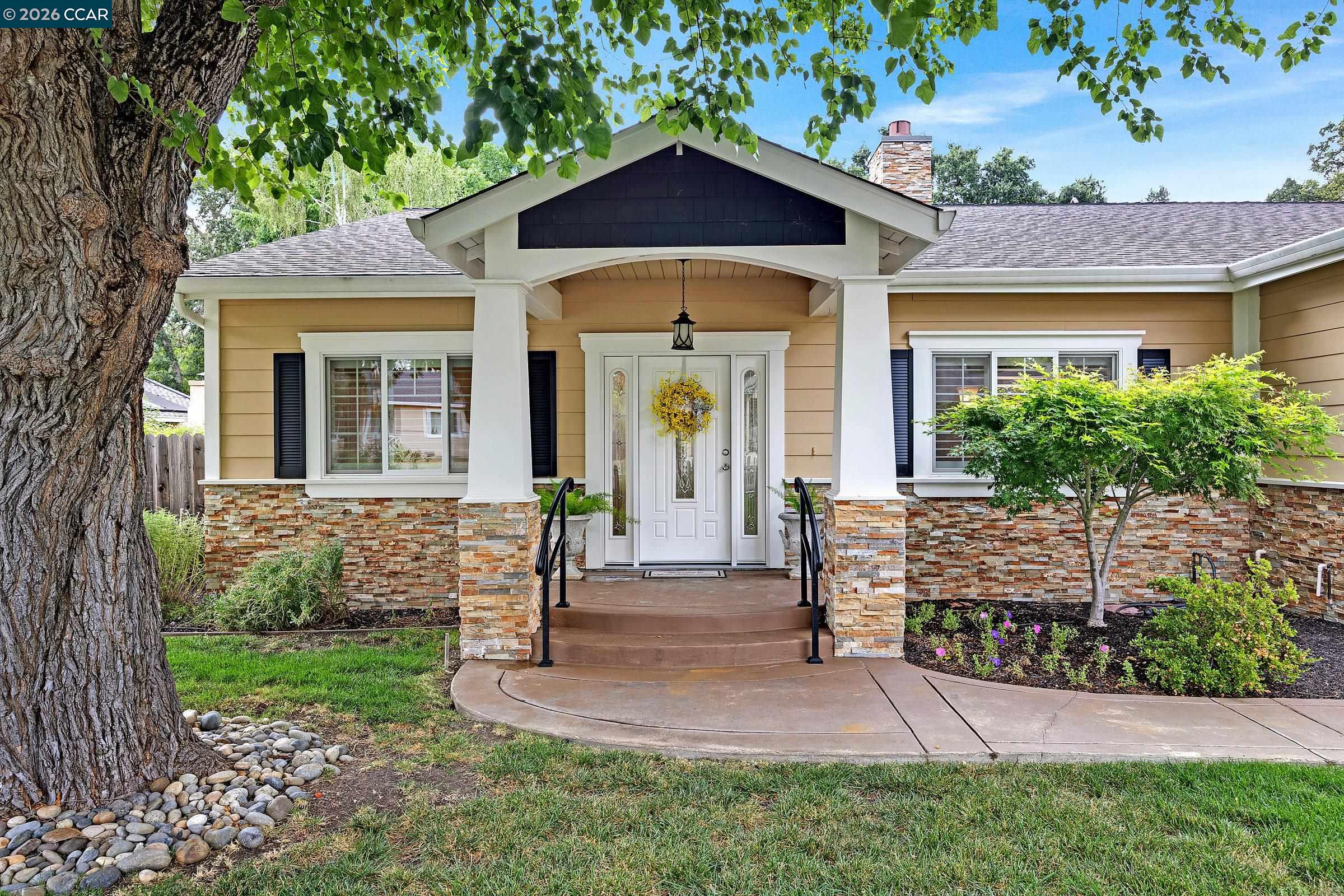 161 Valle Vista Dr