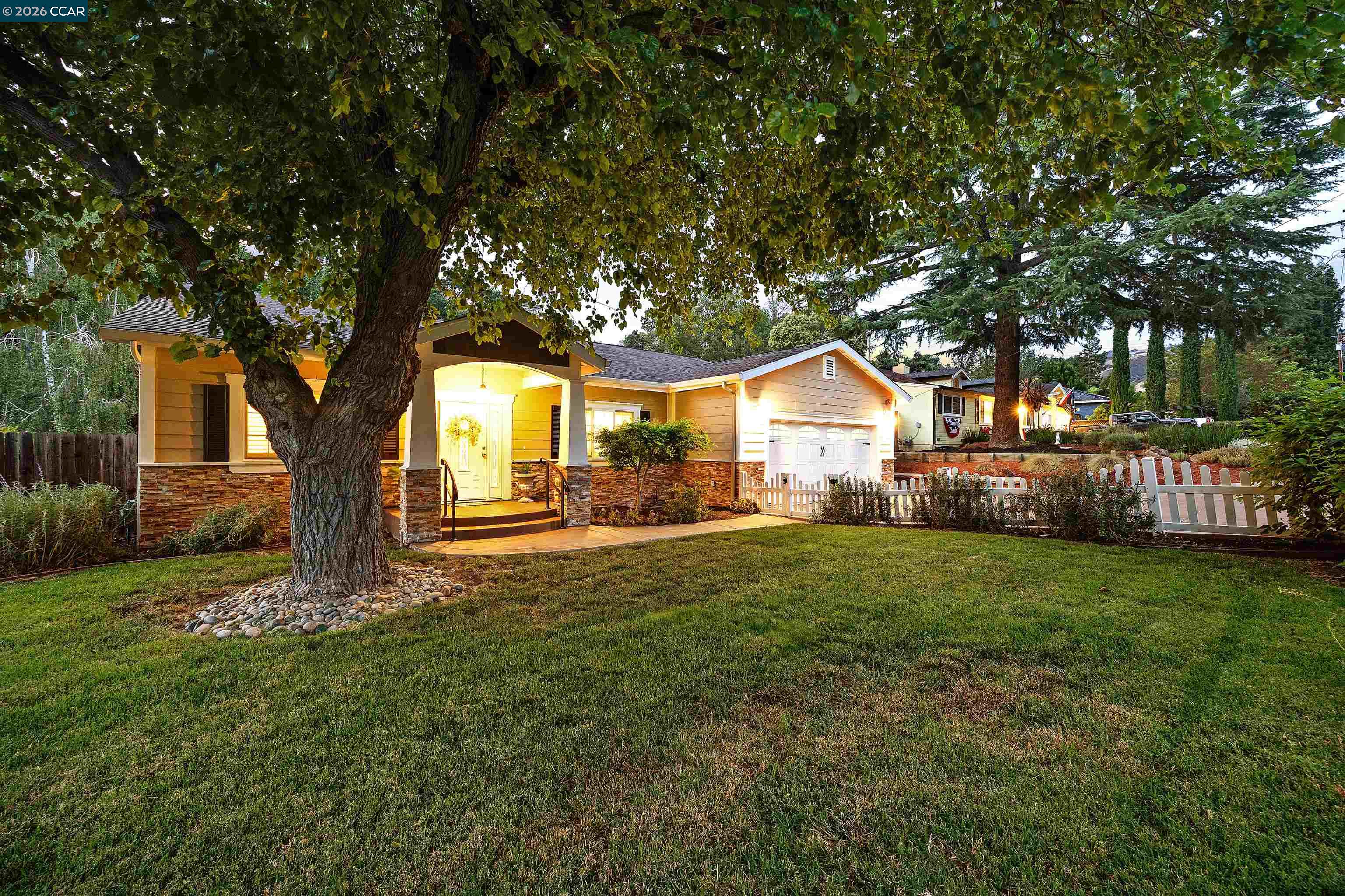 161 Valle Vista Dr