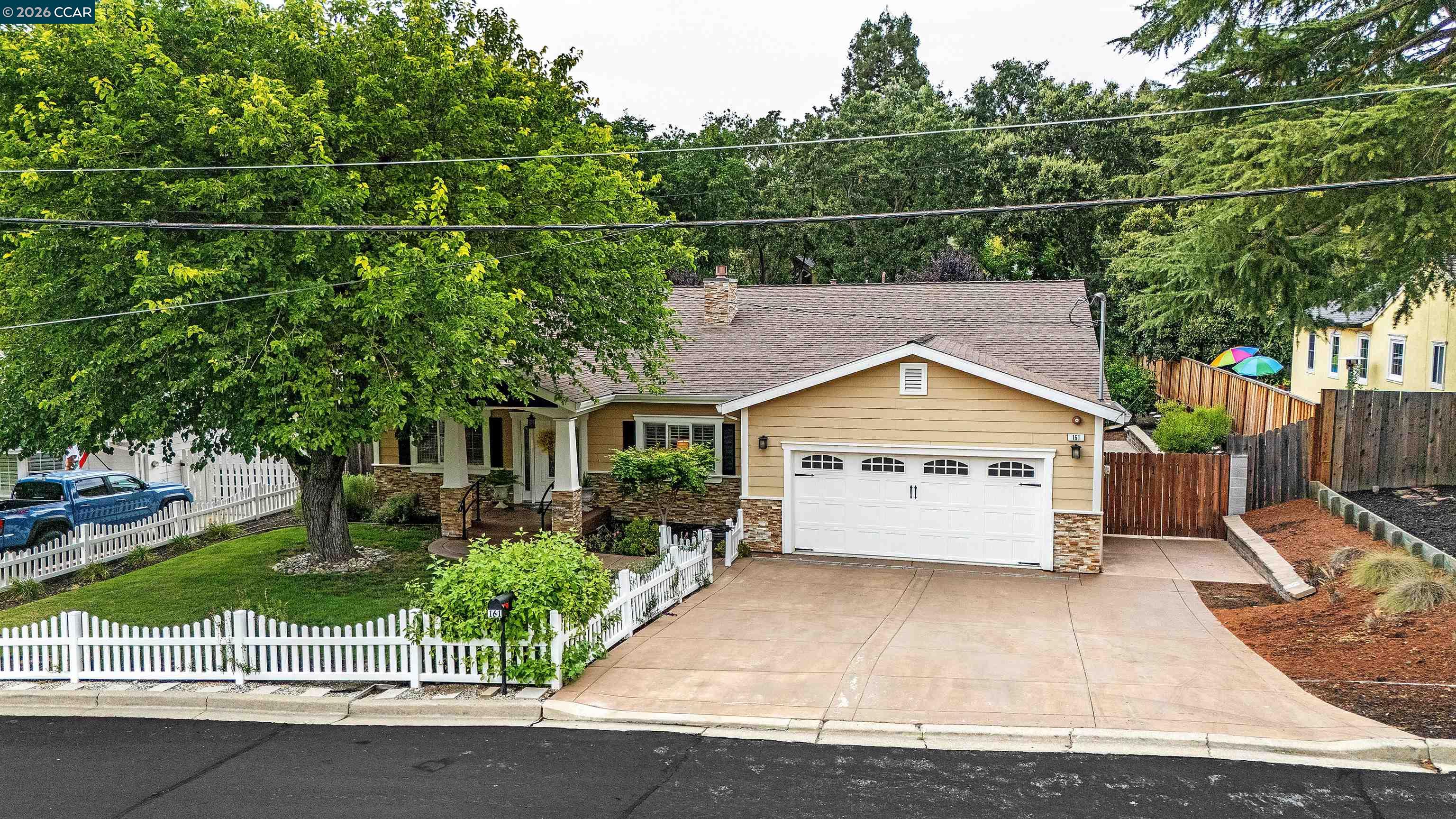 161 Valle Vista Dr