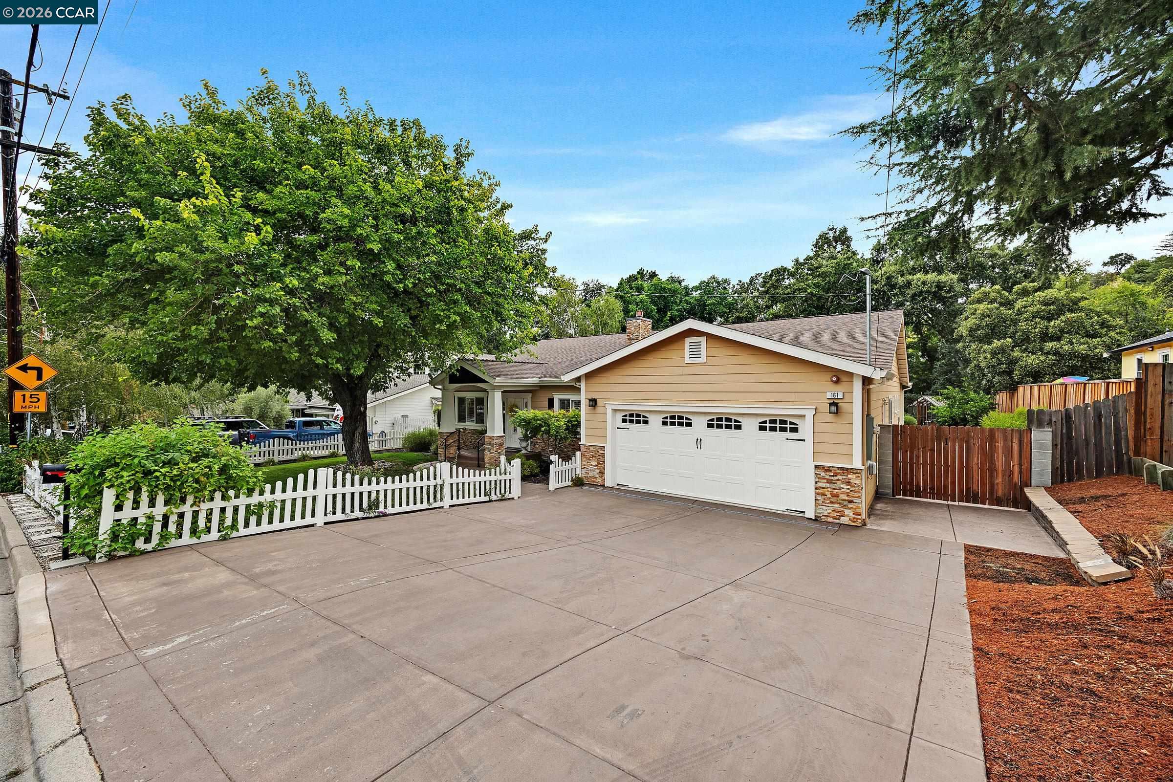 161 Valle Vista Dr