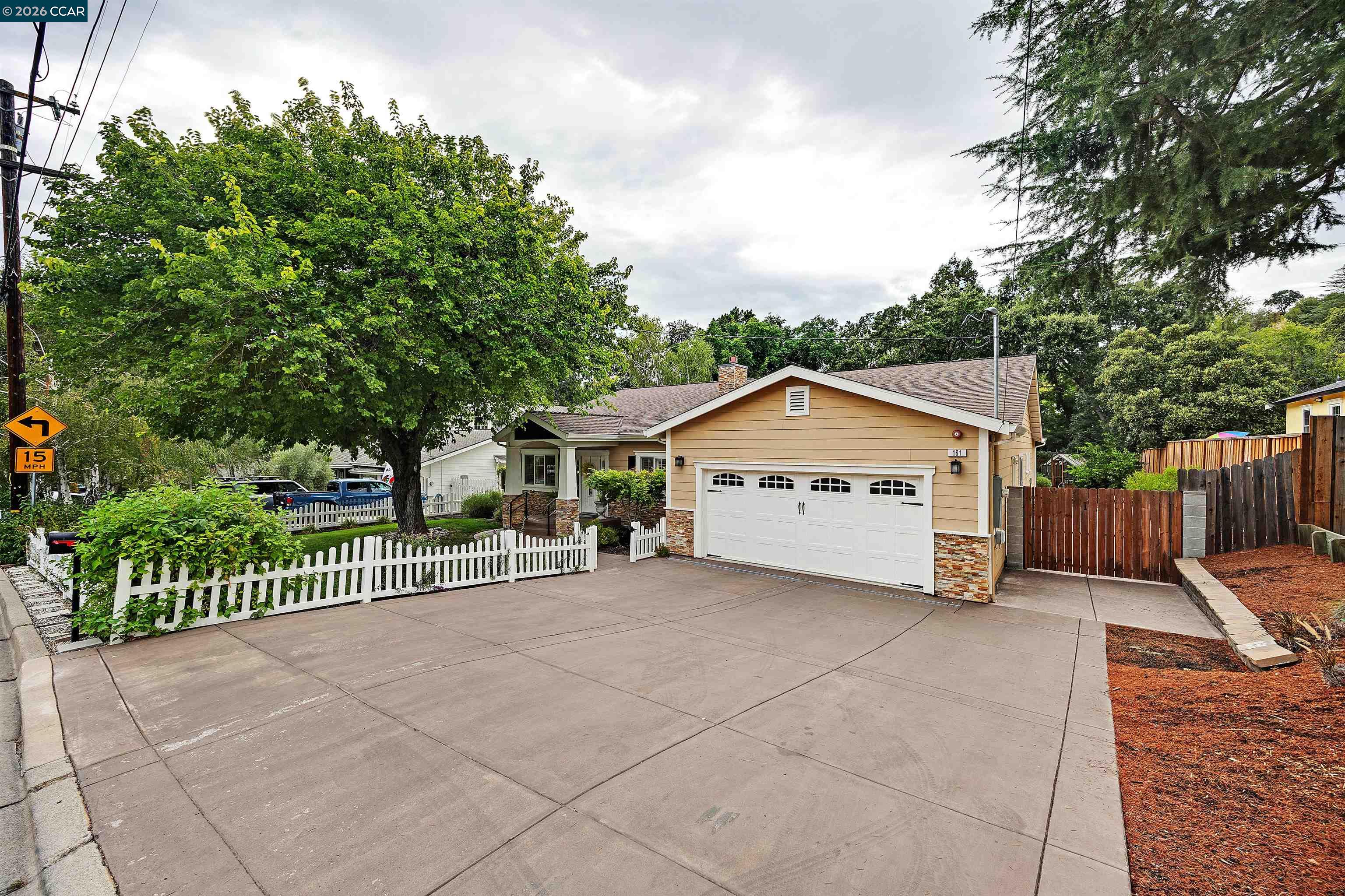 161 Valle Vista Dr