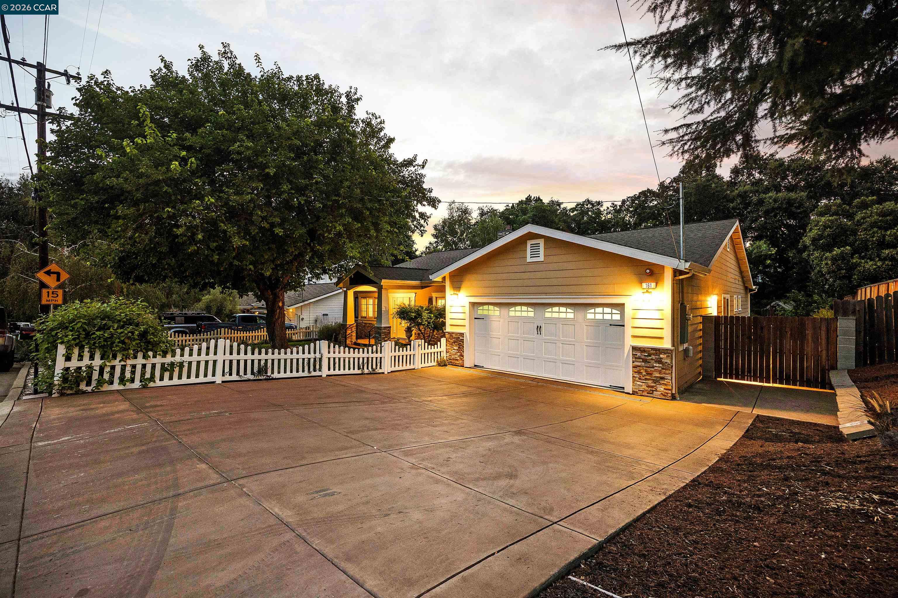 161 Valle Vista Dr