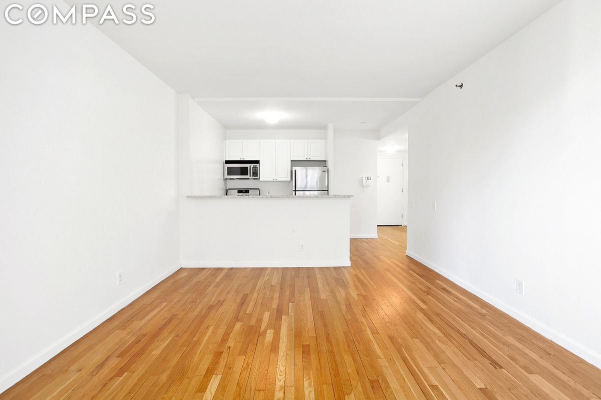 160 W 22nd Street 304