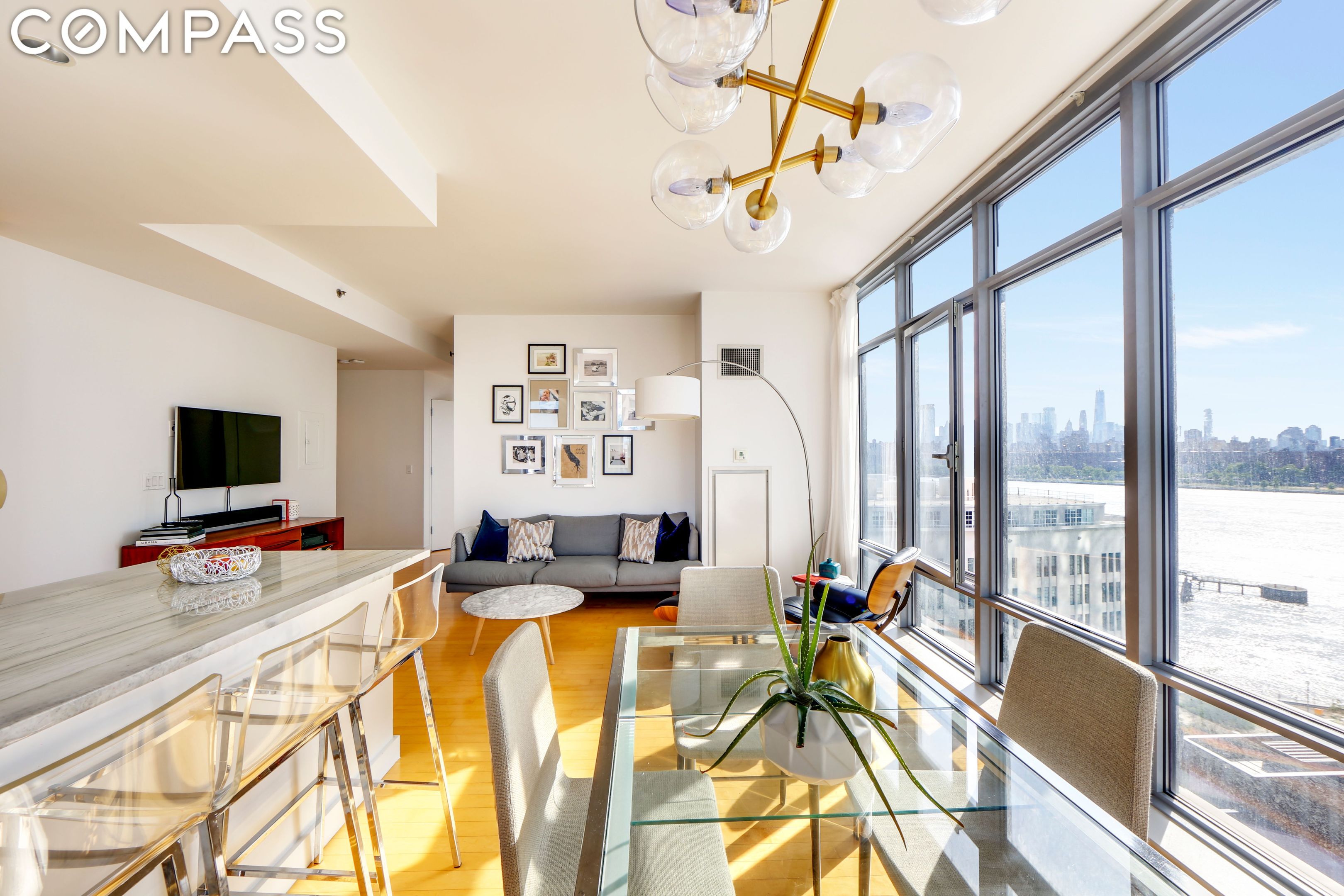 1 Northside Piers 11B