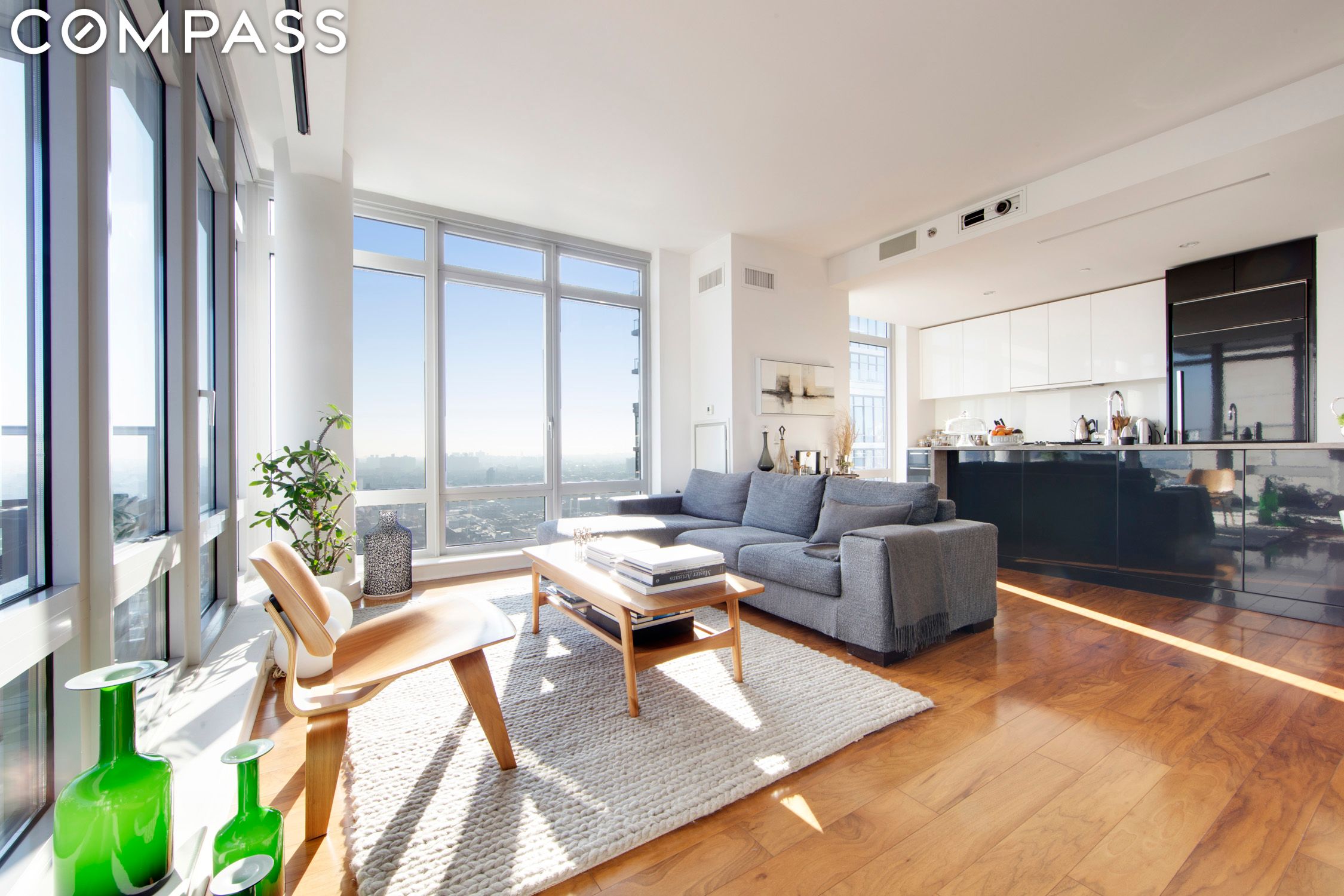 2 Northside Piers 26M