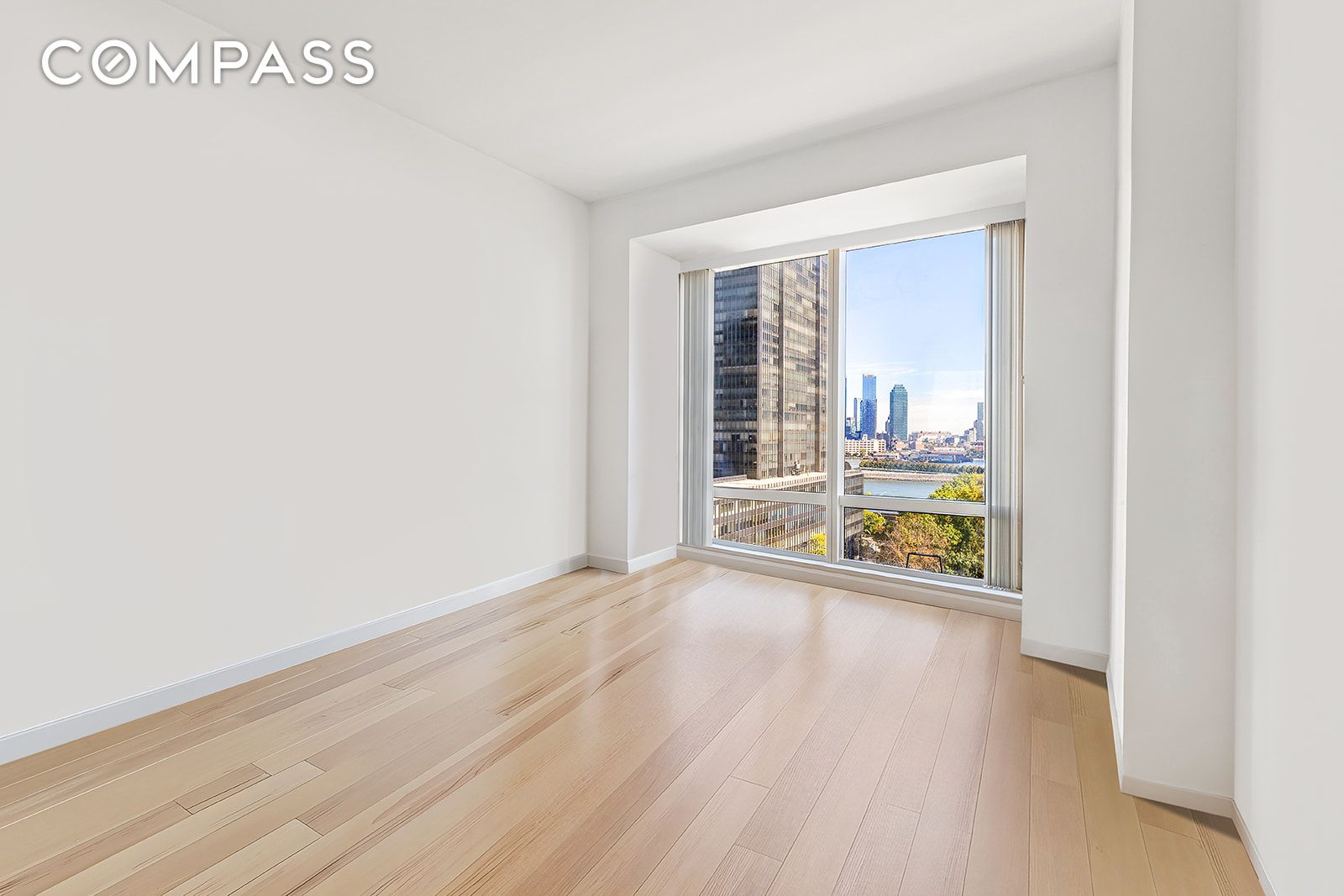 845 United Nations Plaza 11C