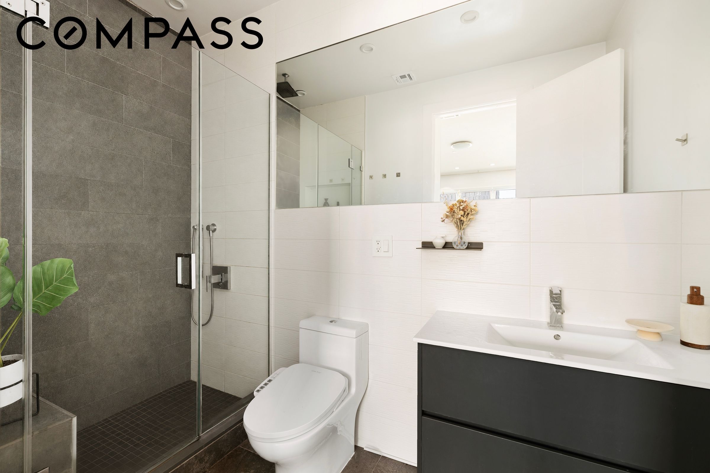 3 Ridgewood Place PH4
