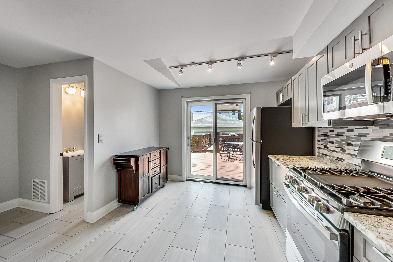 5960 N Mccook Avenue