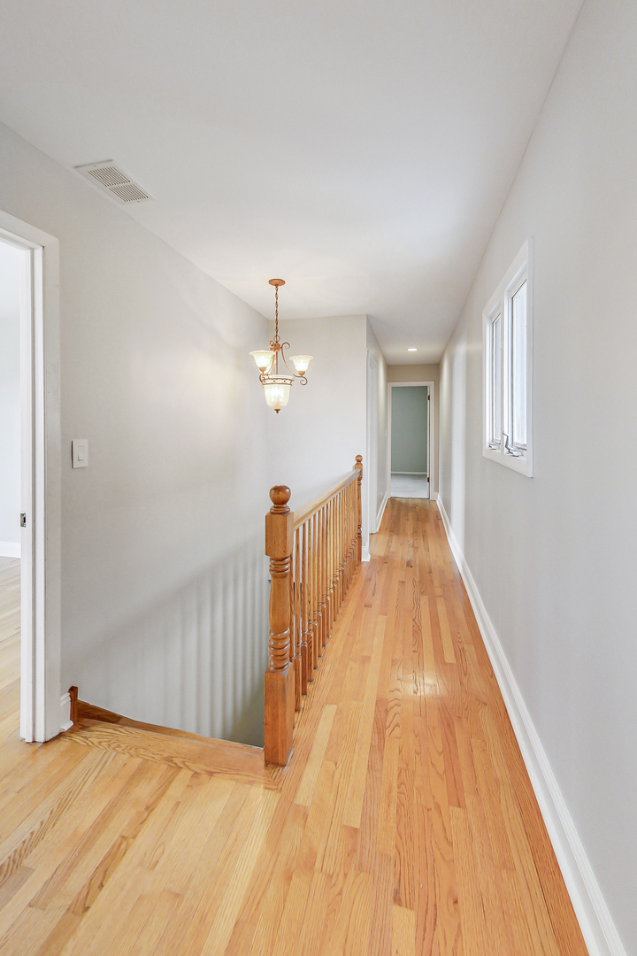 5960 N Mccook Avenue