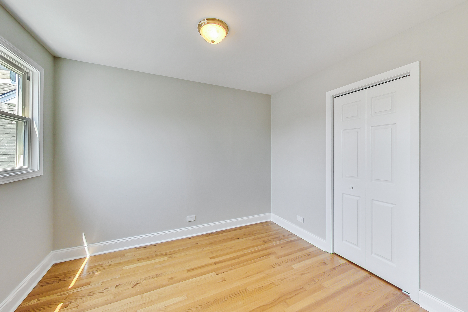 5960 N Mccook Avenue