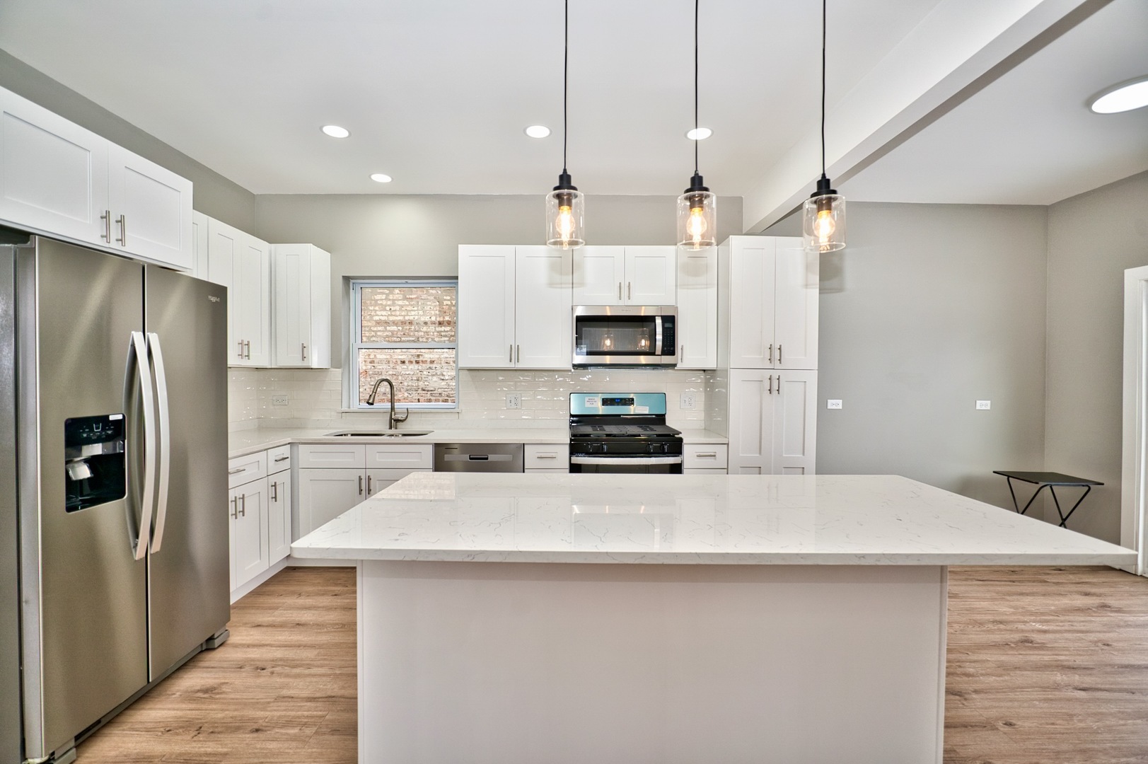 2447 Oak Park Avenue