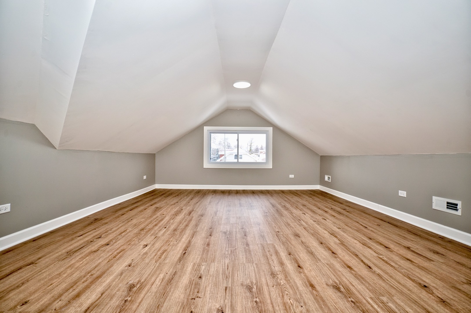 2447 Oak Park Avenue