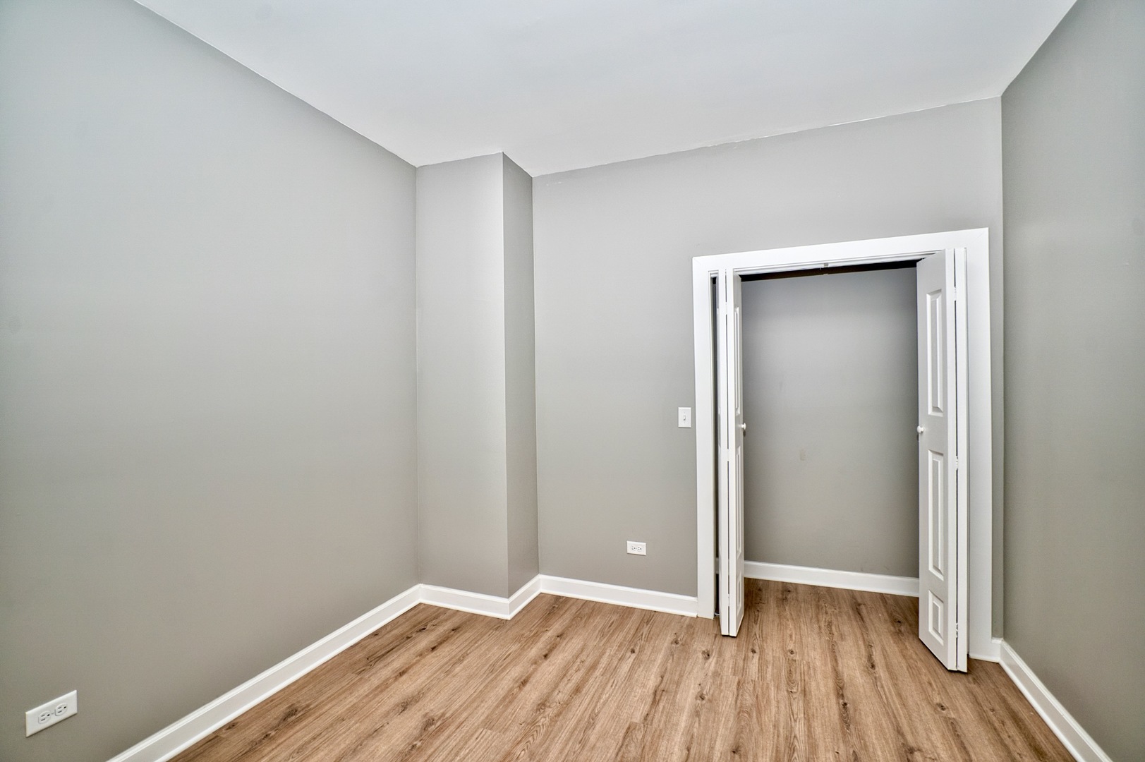 2447 Oak Park Avenue