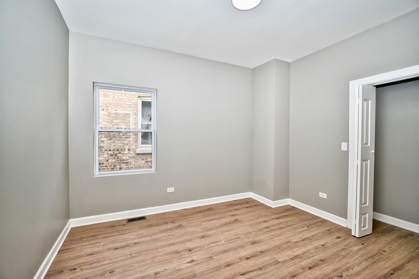 2447 Oak Park Avenue