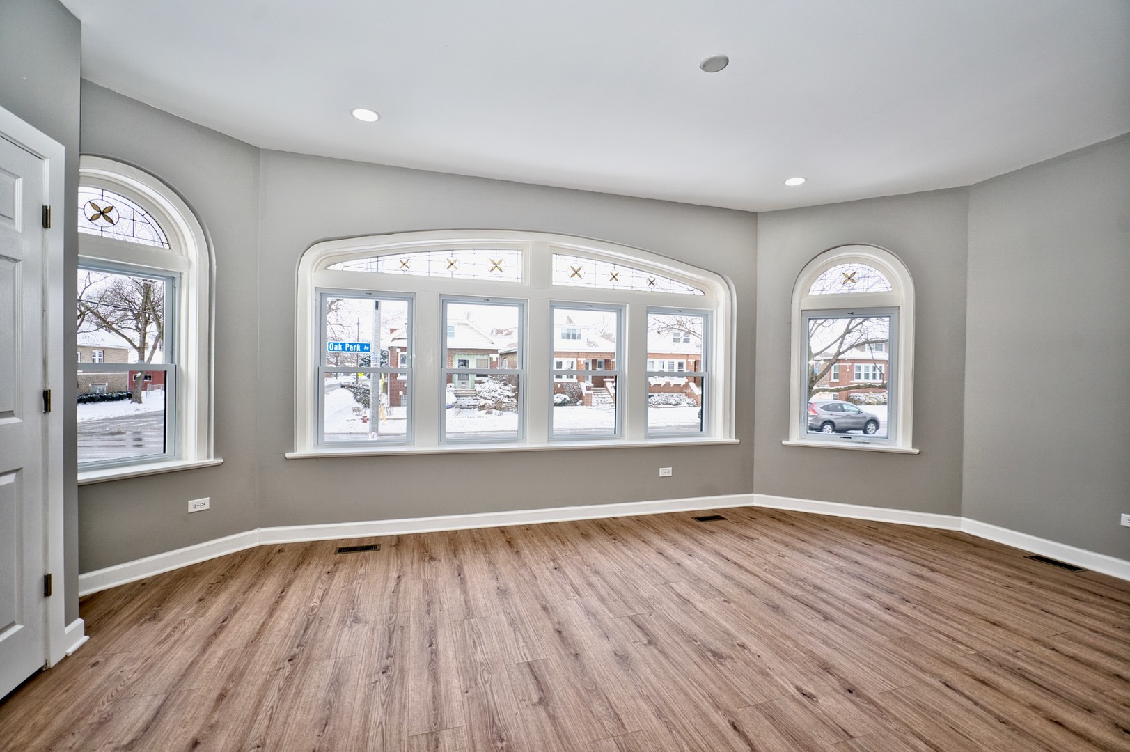 2447 Oak Park Avenue