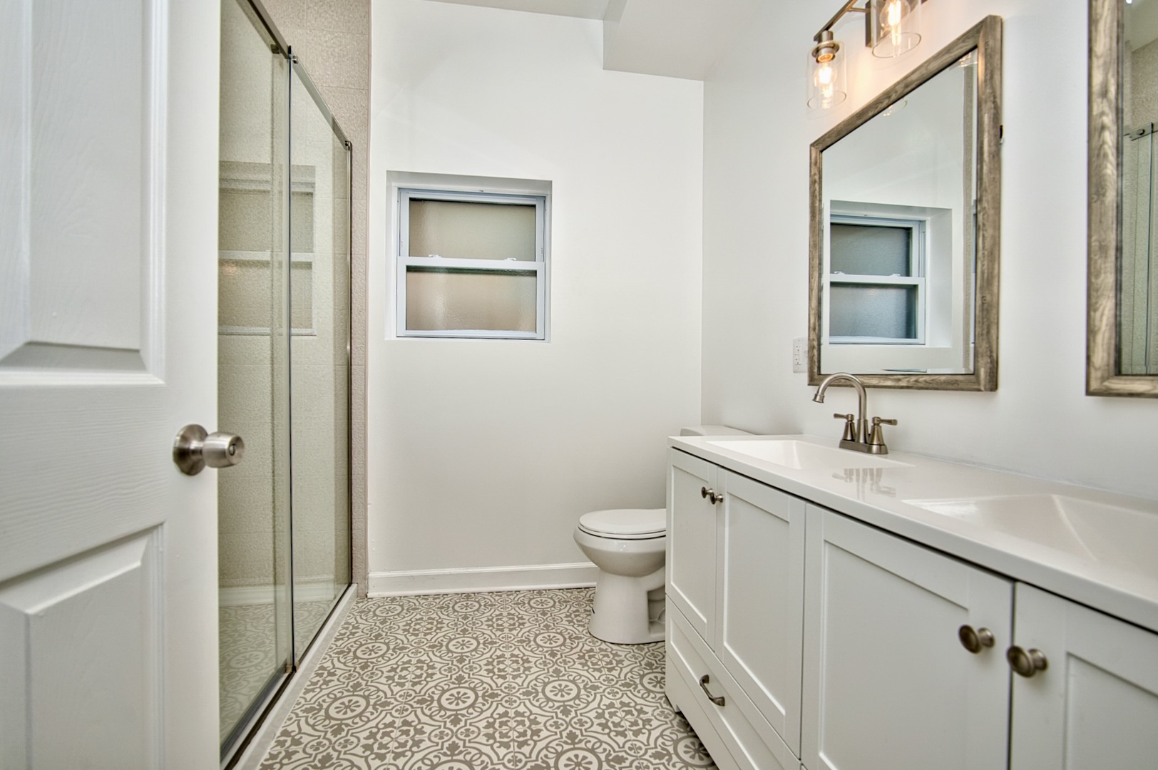 2447 Oak Park Avenue