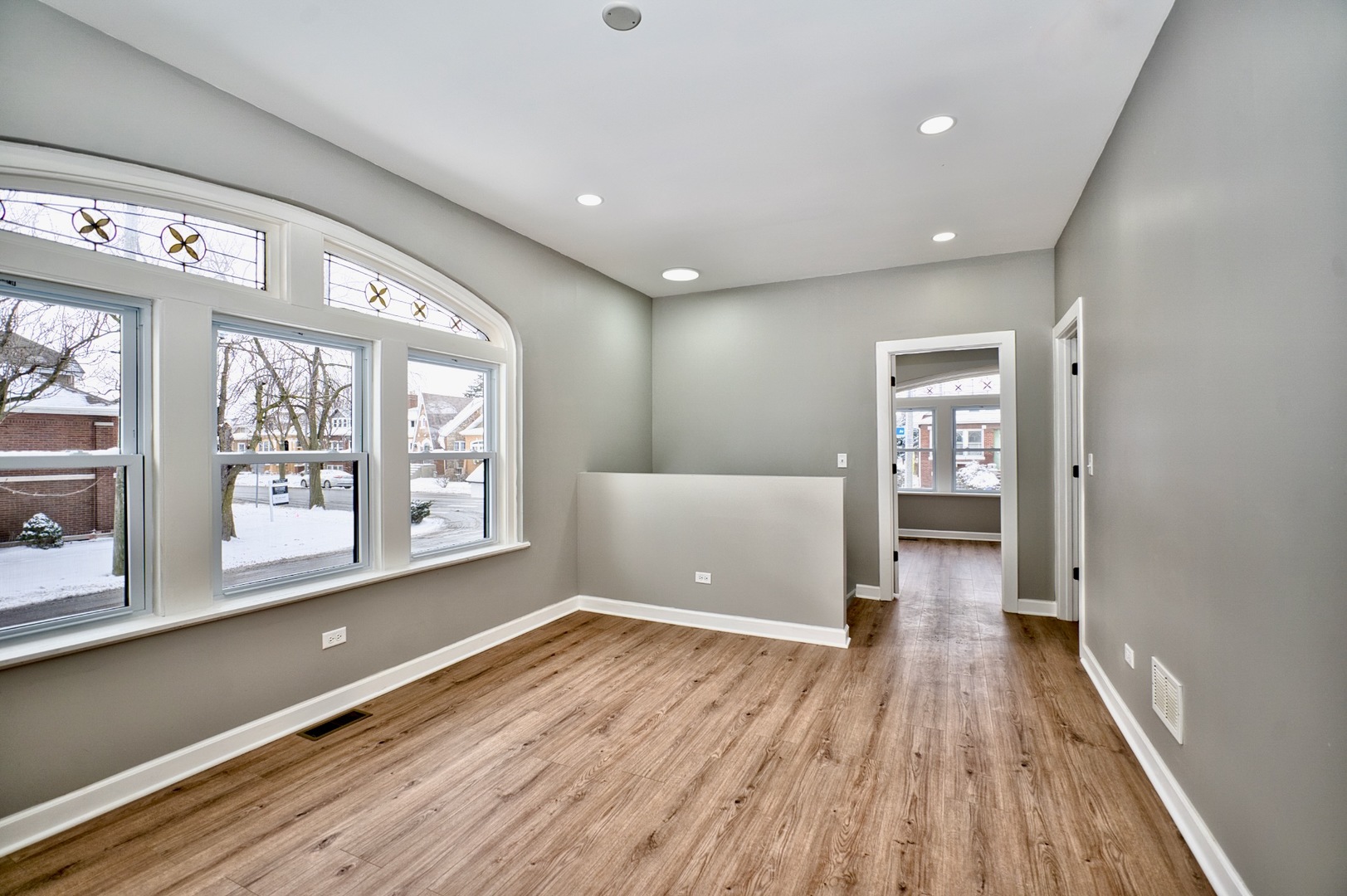 2447 Oak Park Avenue