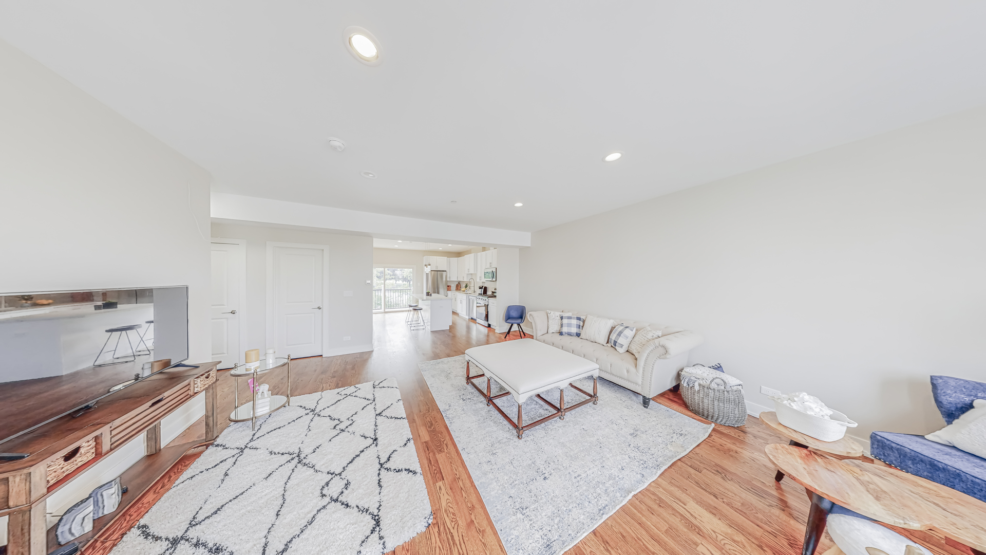 523 Highlands Parkway