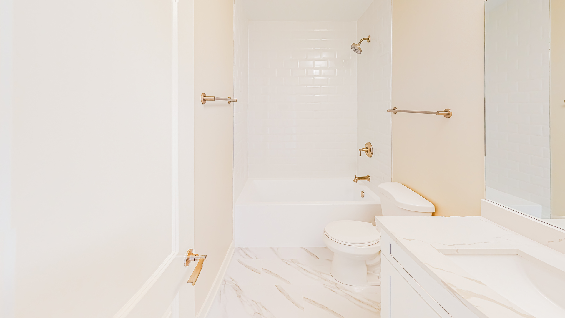 523 Highlands Parkway