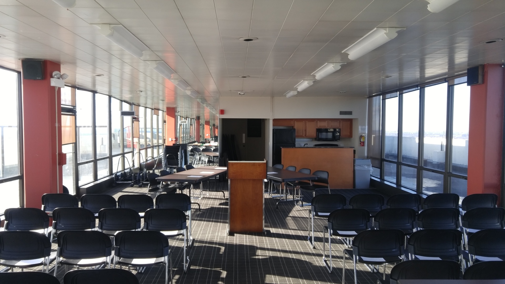 5455 N SHERIDAN Road Unit: 1912