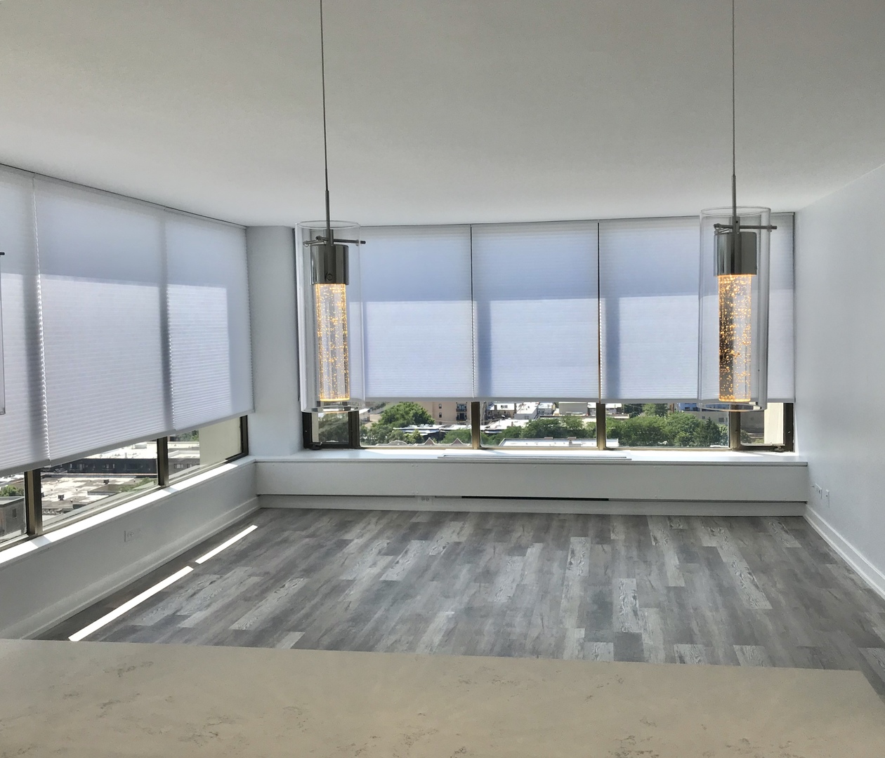 5455 N SHERIDAN Road Unit: 1912