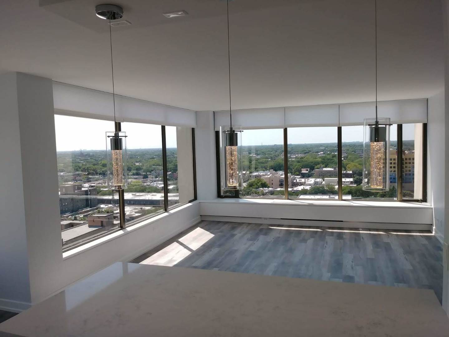 5455 N SHERIDAN Road Unit: 1912