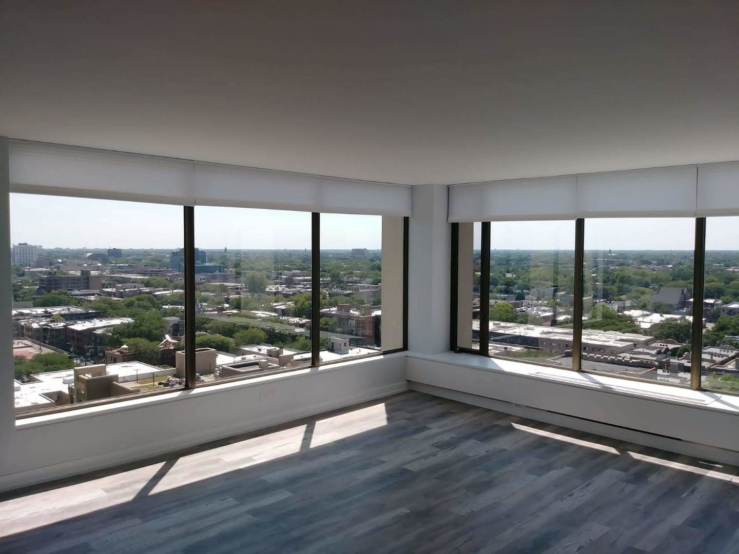 5455 N SHERIDAN Road Unit: 1912