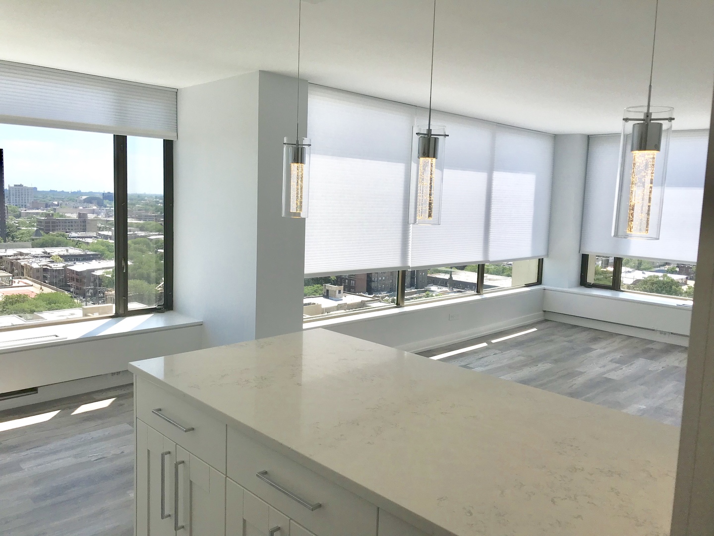 5455 N SHERIDAN Road Unit: 1912