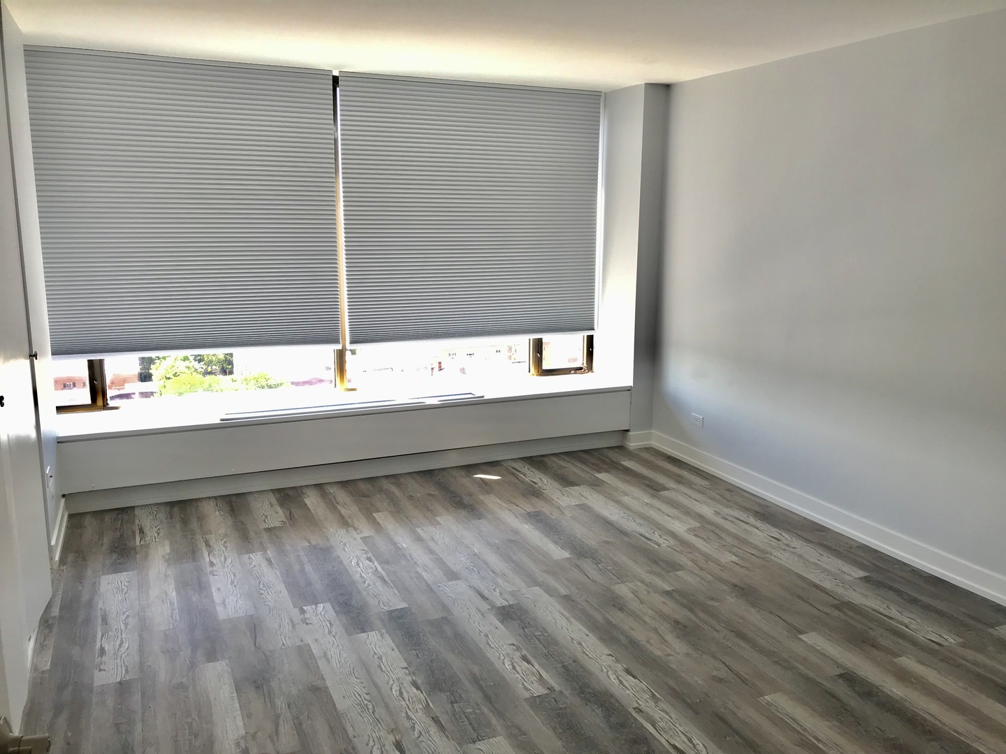 5455 N SHERIDAN Road Unit: 1912