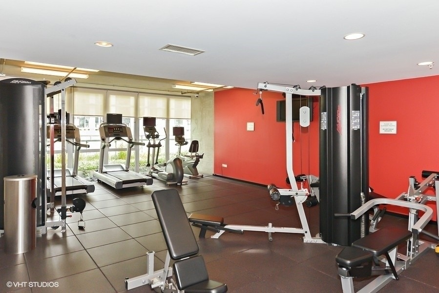 659 W Randolph Street Unit: 907