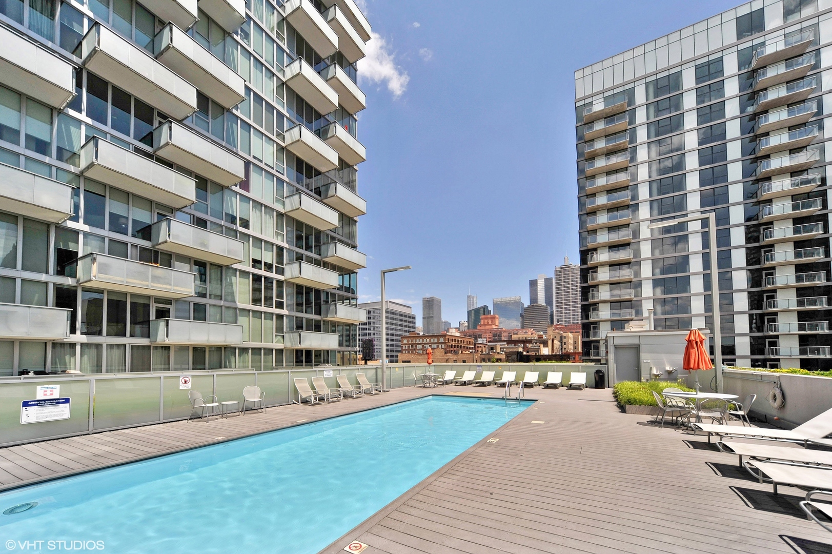 659 W Randolph Street Unit: 907