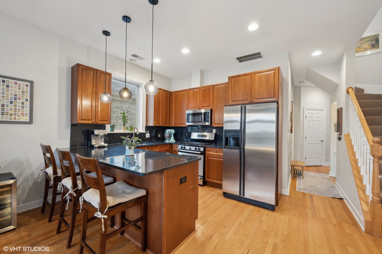 3035 N Racine Avenue Unit: 3