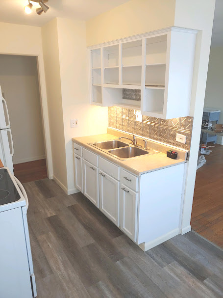 2422 W Berwyn Avenue Unit: 209