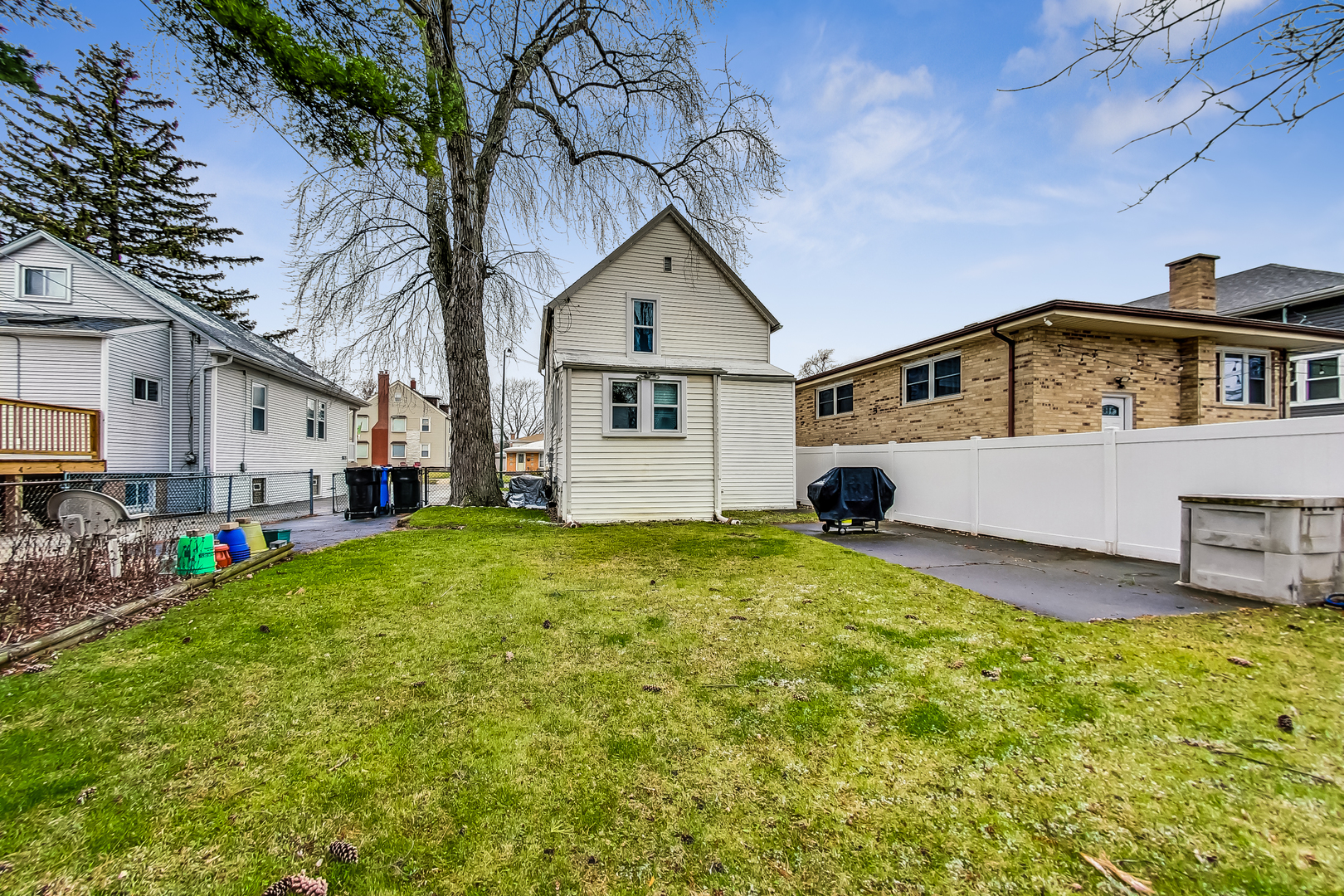 5841 N Harlem Avenue