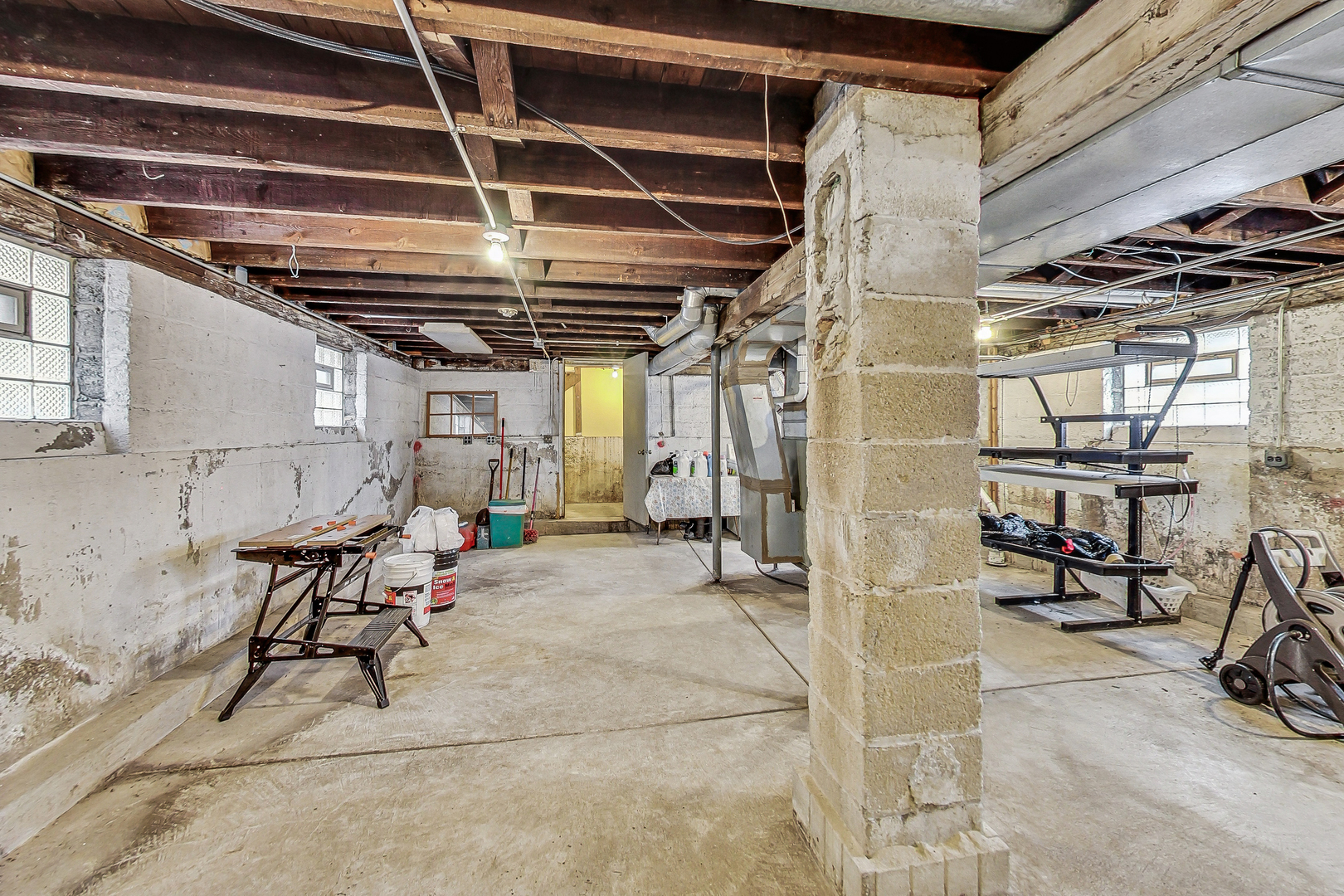 5841 N Harlem Avenue