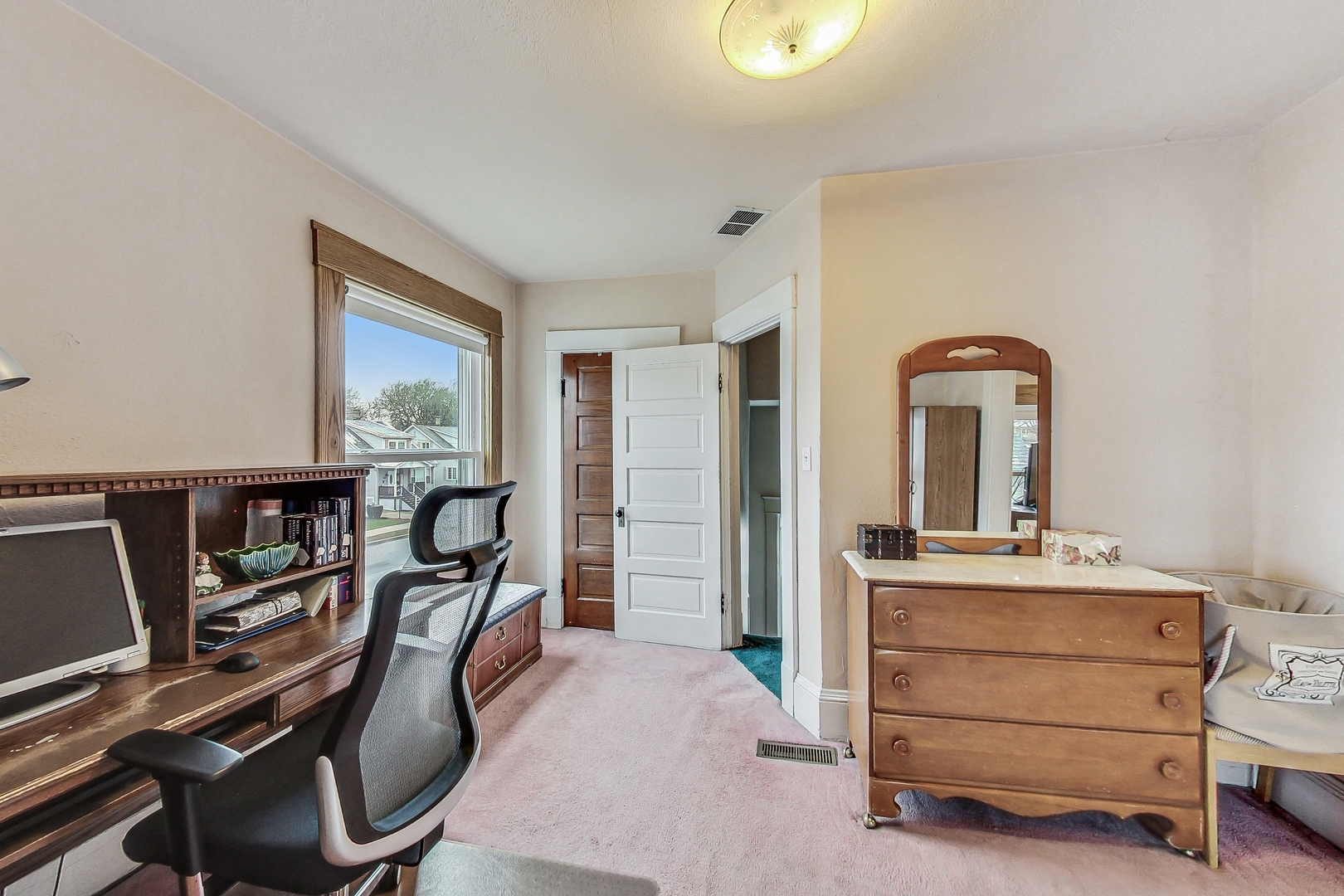 5841 N Harlem Avenue