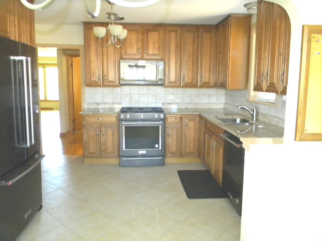 5017 N Natchez Avenue