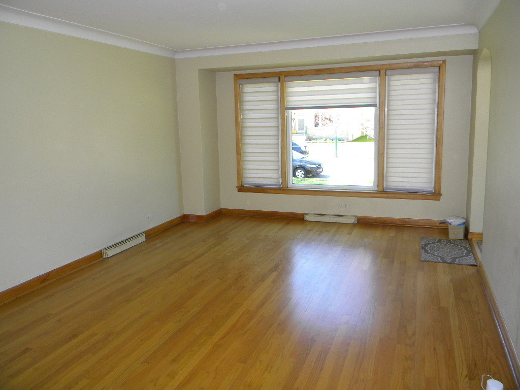 5017 N Natchez Avenue