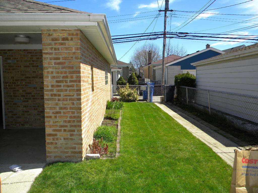 5017 N Natchez Avenue