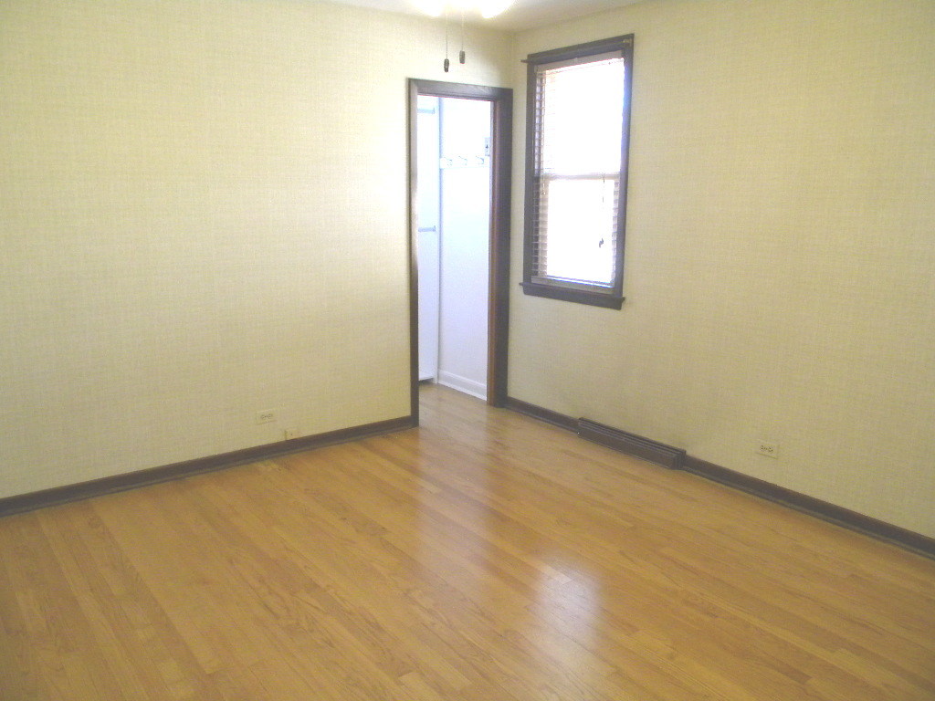 5017 N Natchez Avenue