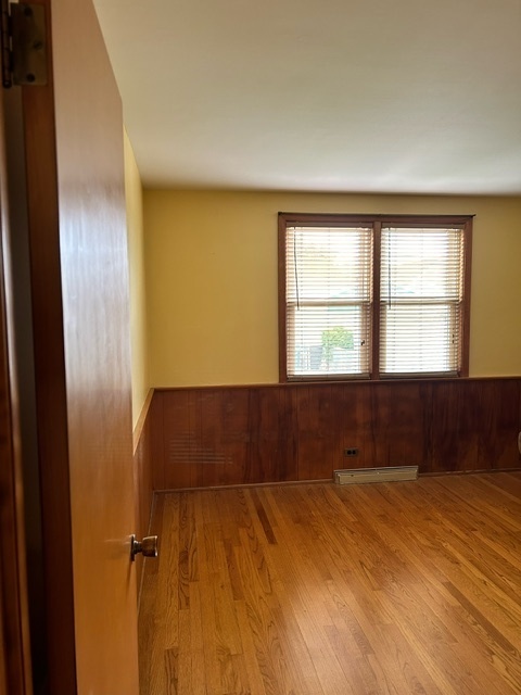 5017 N Natchez Avenue