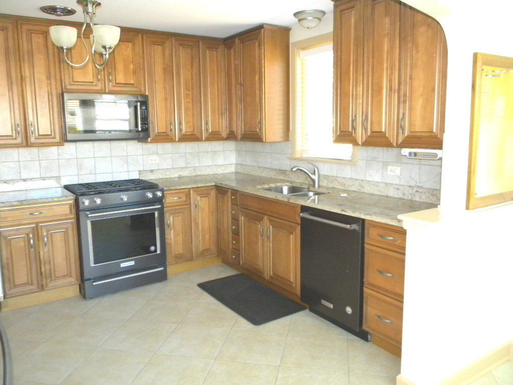 5017 N Natchez Avenue