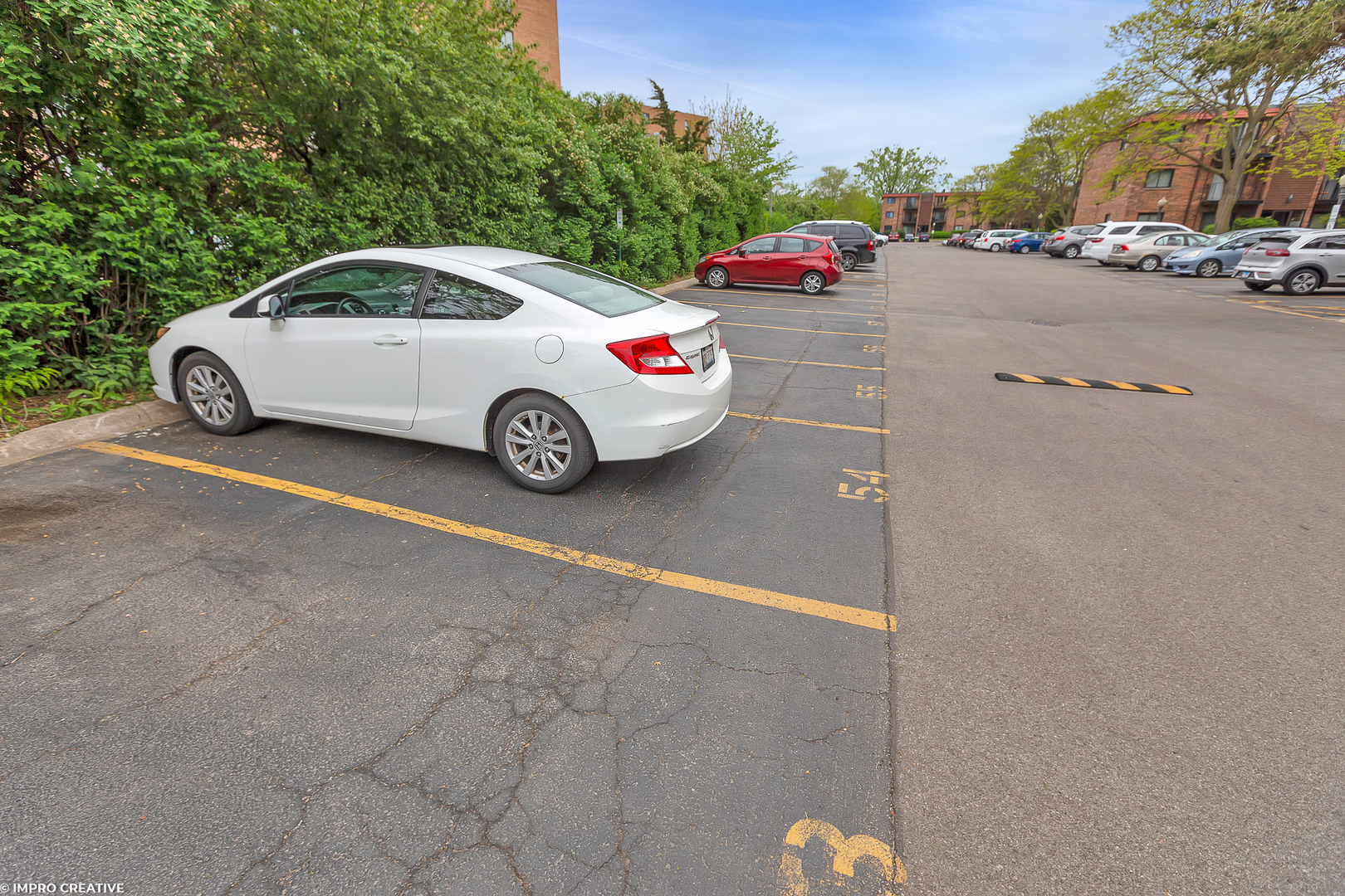 1779 W Algonquin Road Unit: 1B