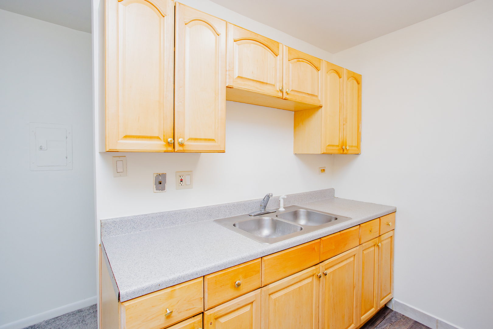 866 Crimson Court Unit: 1-105