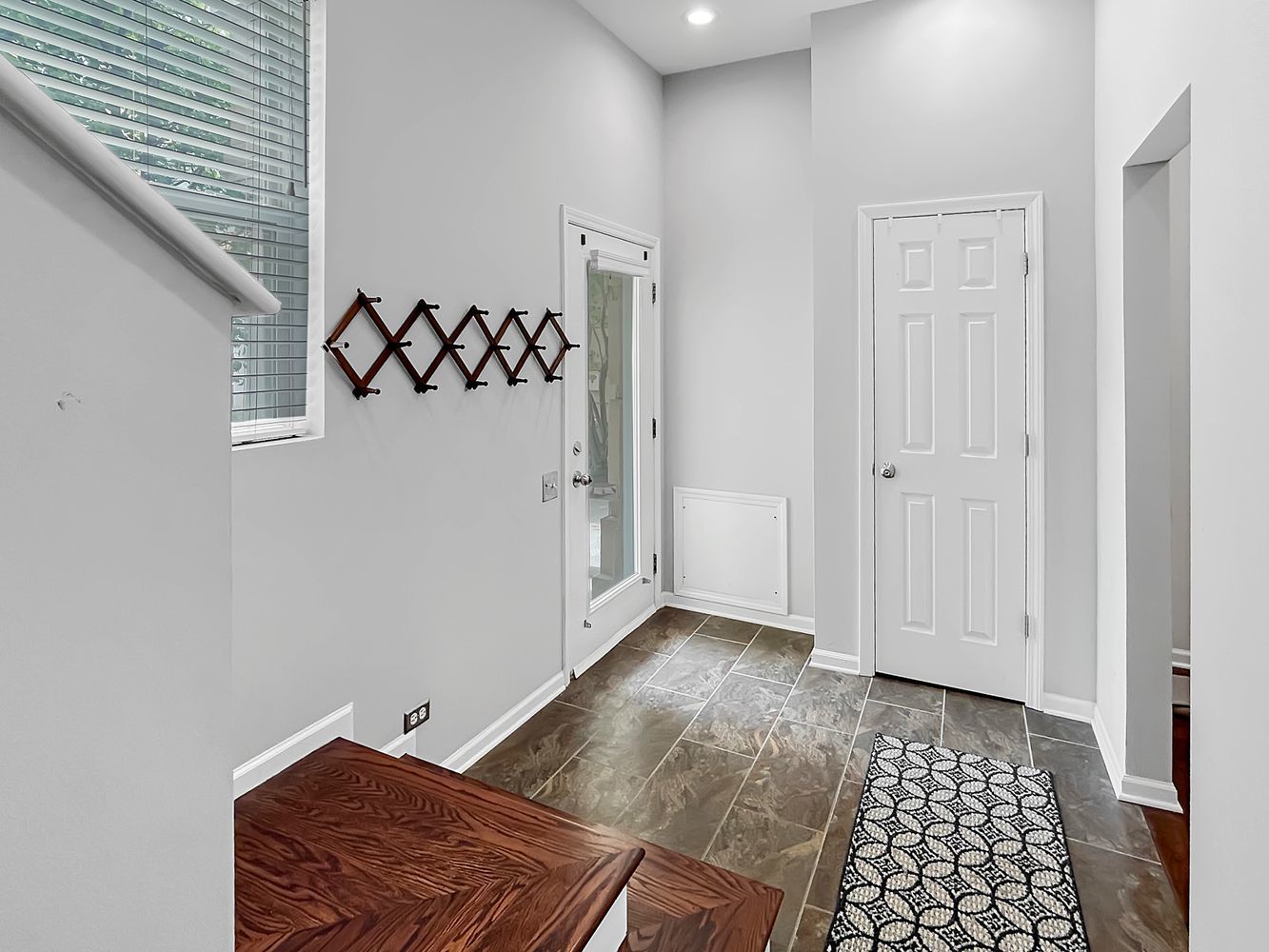 7521 Brown Avenue Unit: G