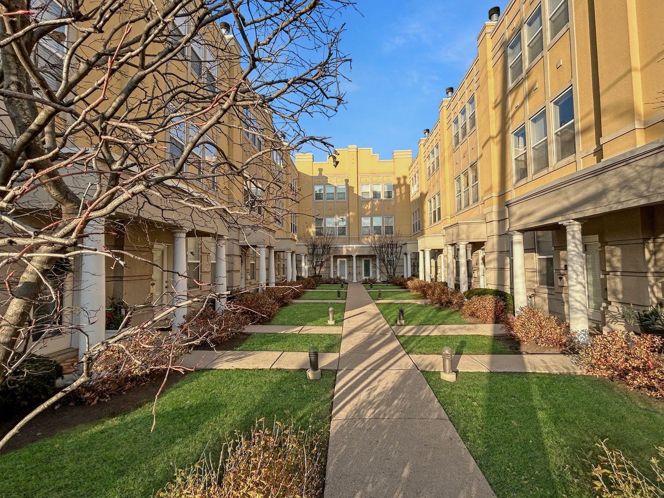 7521 Brown Avenue Unit: G