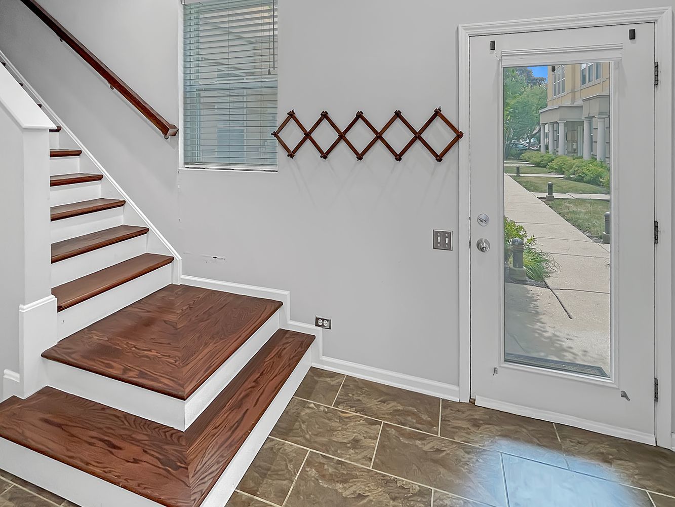 7521 Brown Avenue Unit: G