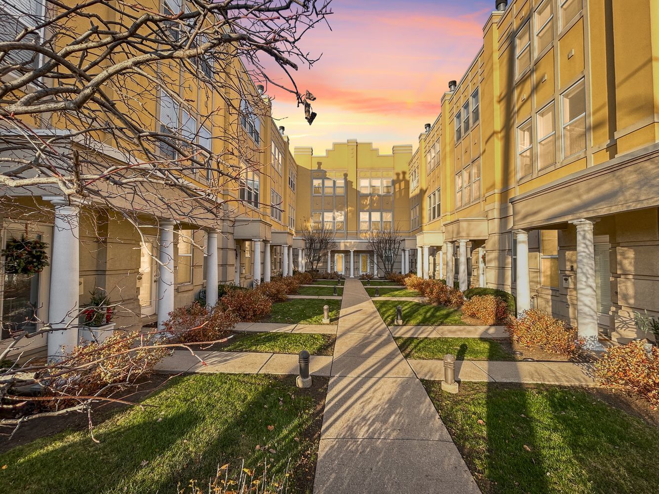 7521 Brown Avenue Unit: G