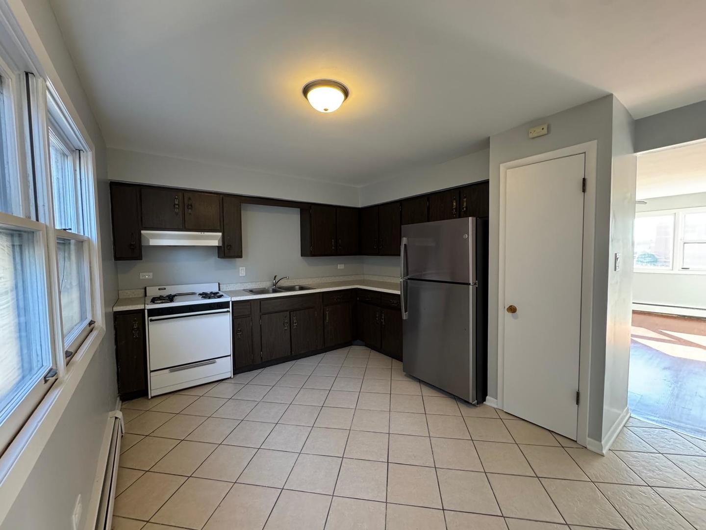 6543 16th Street Unit: 5