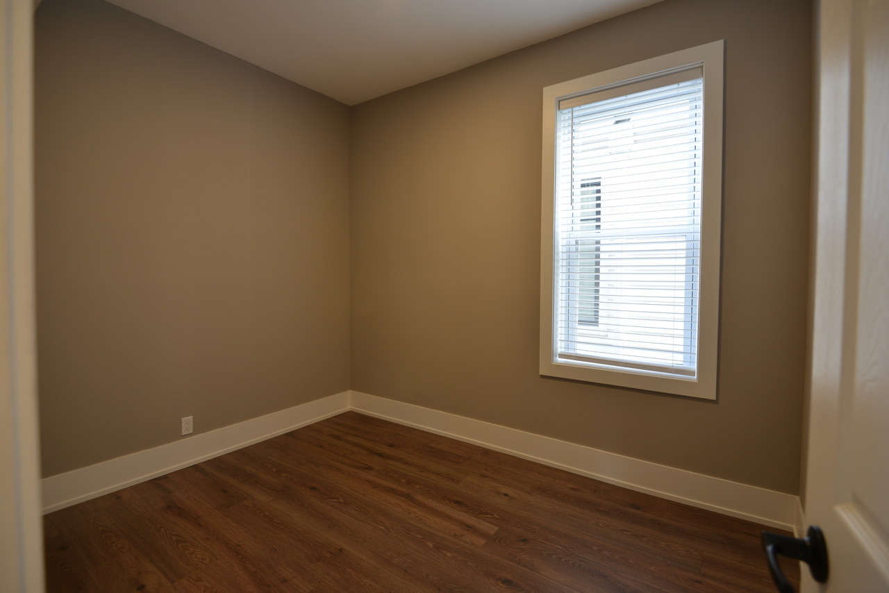 4113 N Damen Avenue Unit: 2F